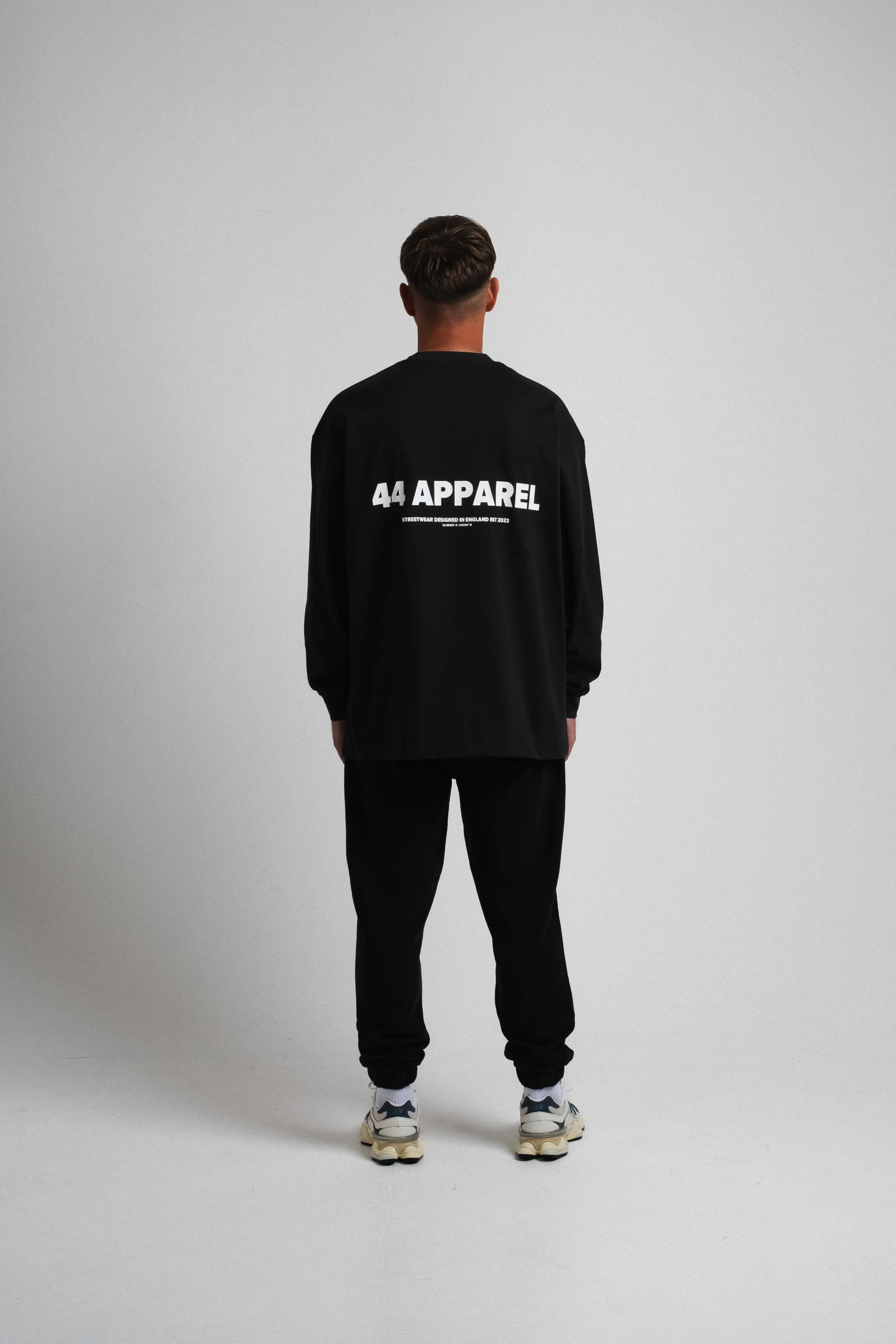 44 APPAREL OVERSIZED LONG SLEEVE T-SHIRT - WASHED BLACK