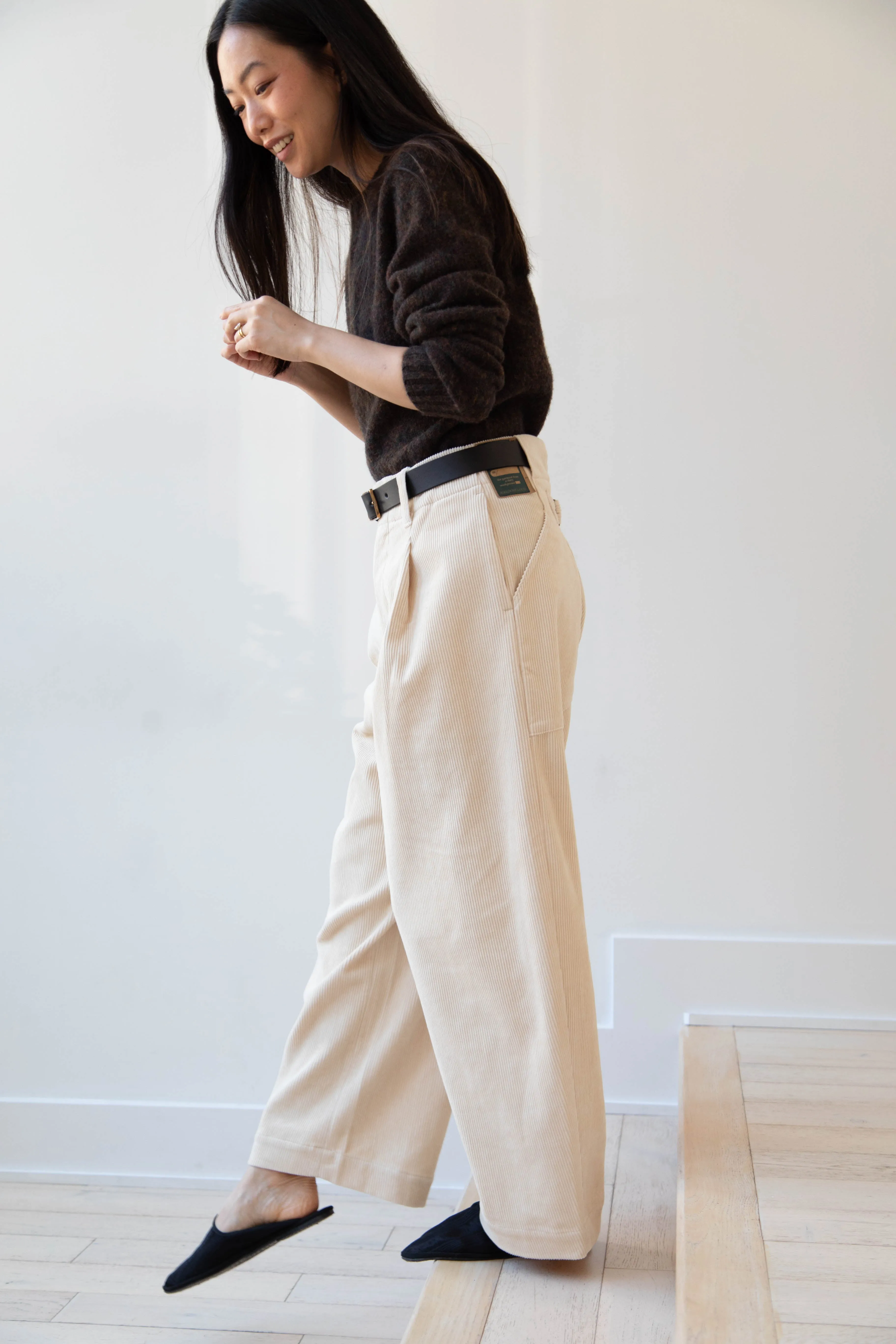 Aseedonclöud | HW Wide Corduroy Trousers in Off White