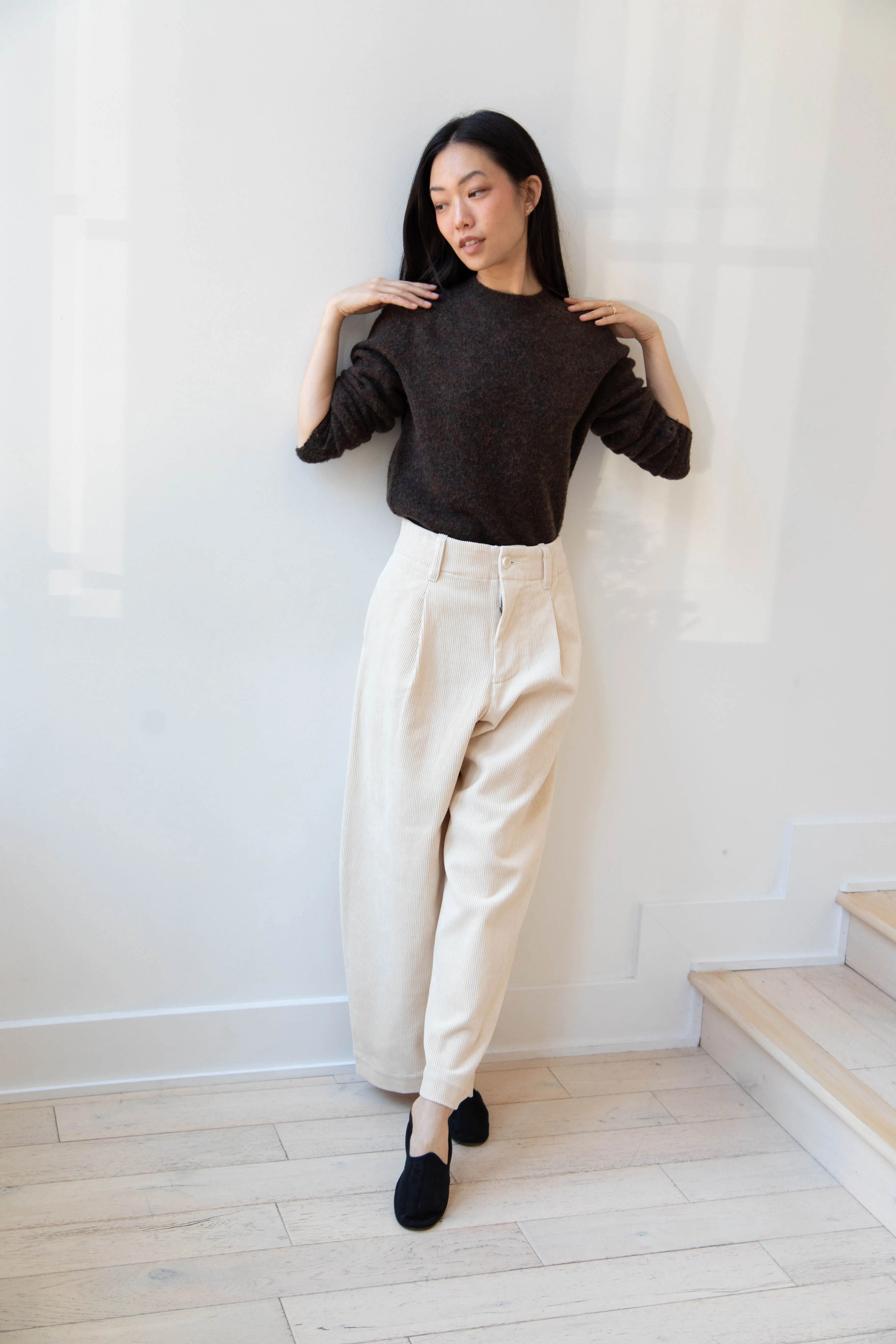 Aseedonclöud | HW Wide Corduroy Trousers in Off White