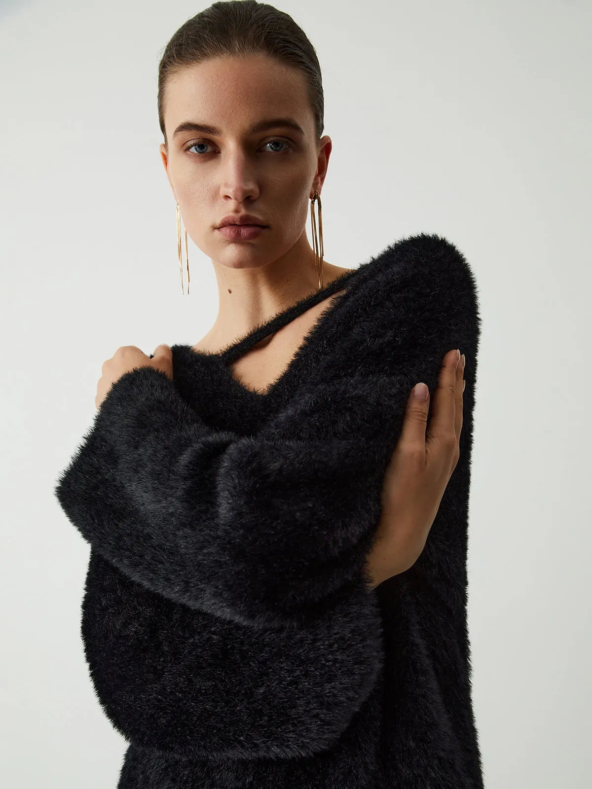 Cutout Fuzzy Graceful Knit Top