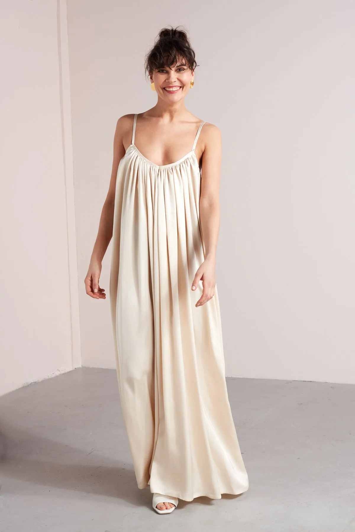 LUCIA flowing maxi slip dress in light cream