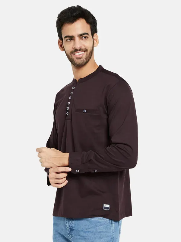 Mettle Men Maroon Henley Neck Pockets T-Shirt