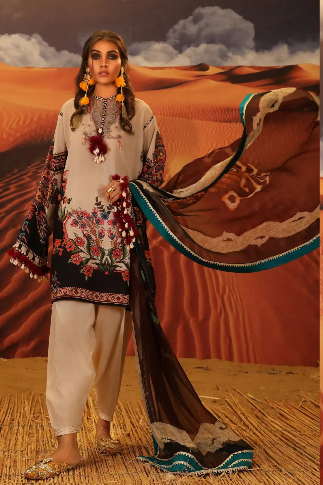 Sana Safinaz Mahay Lawn Collection 2019 – 9A