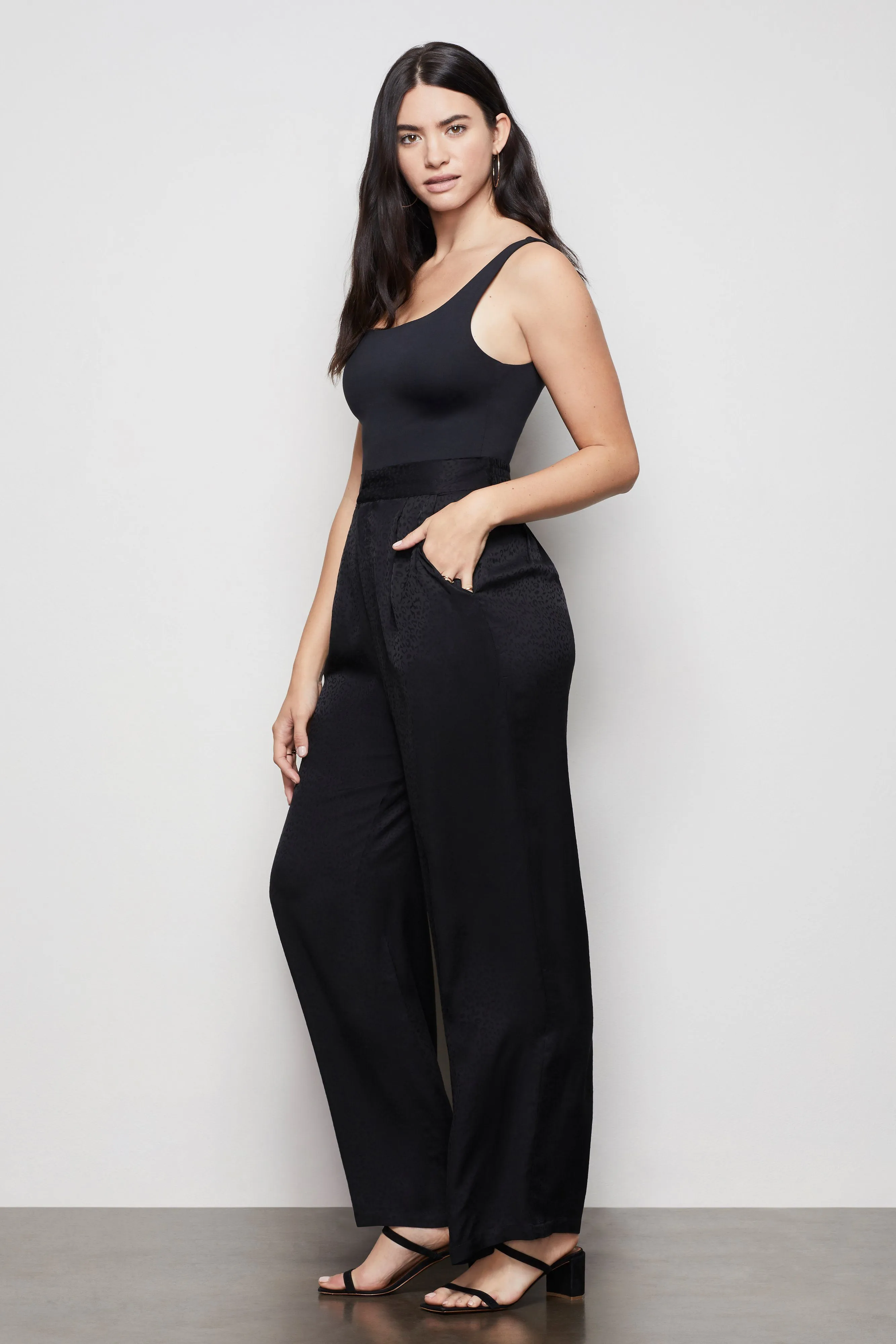 THE 80S JACQUARD WIDE LEG PANT | BLACK001