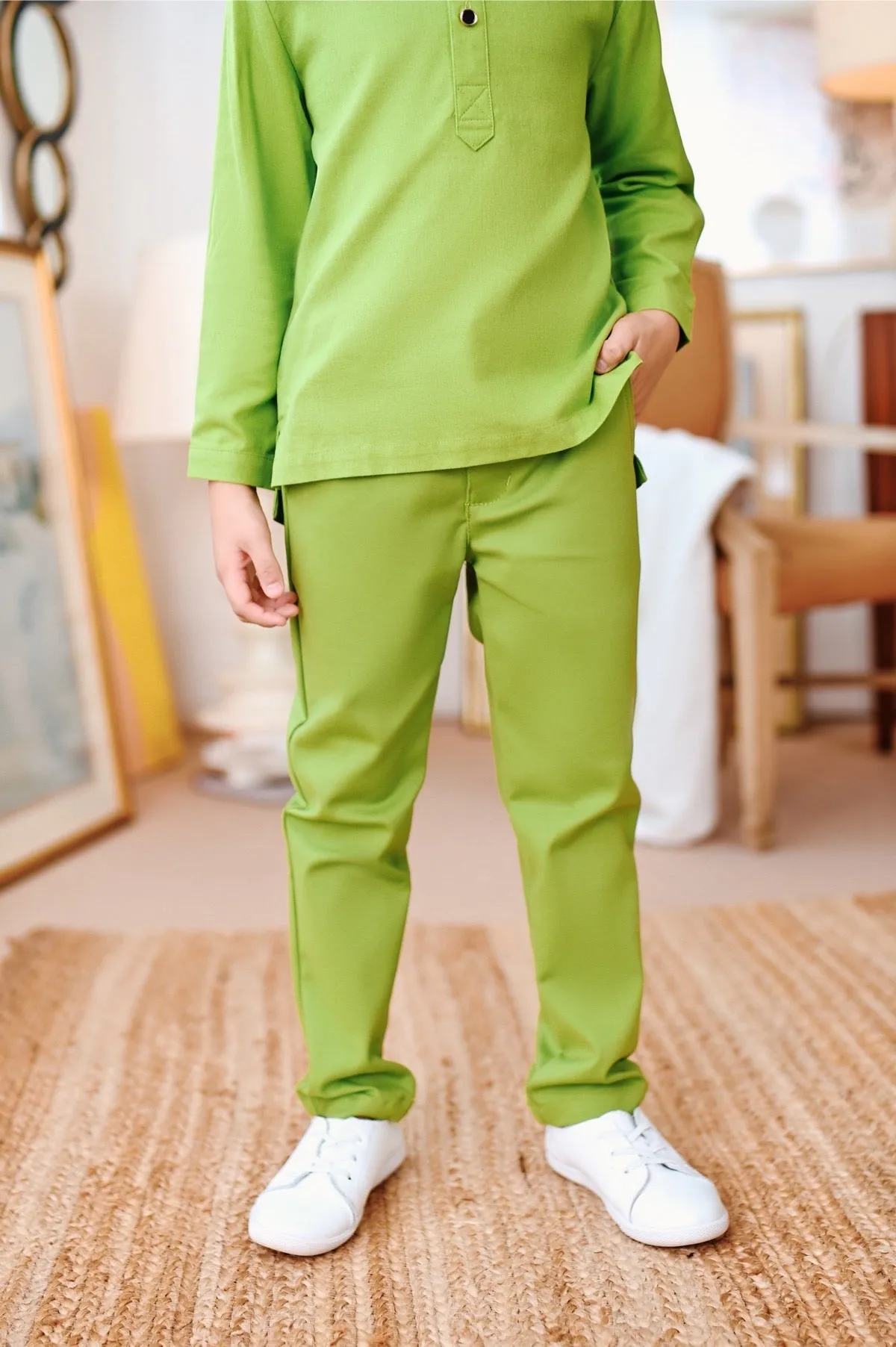 The Perfect Slim Fit Pants - Lime Green