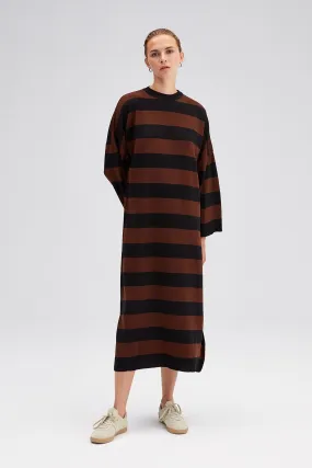 THIN STRIPED KNIT DRESS