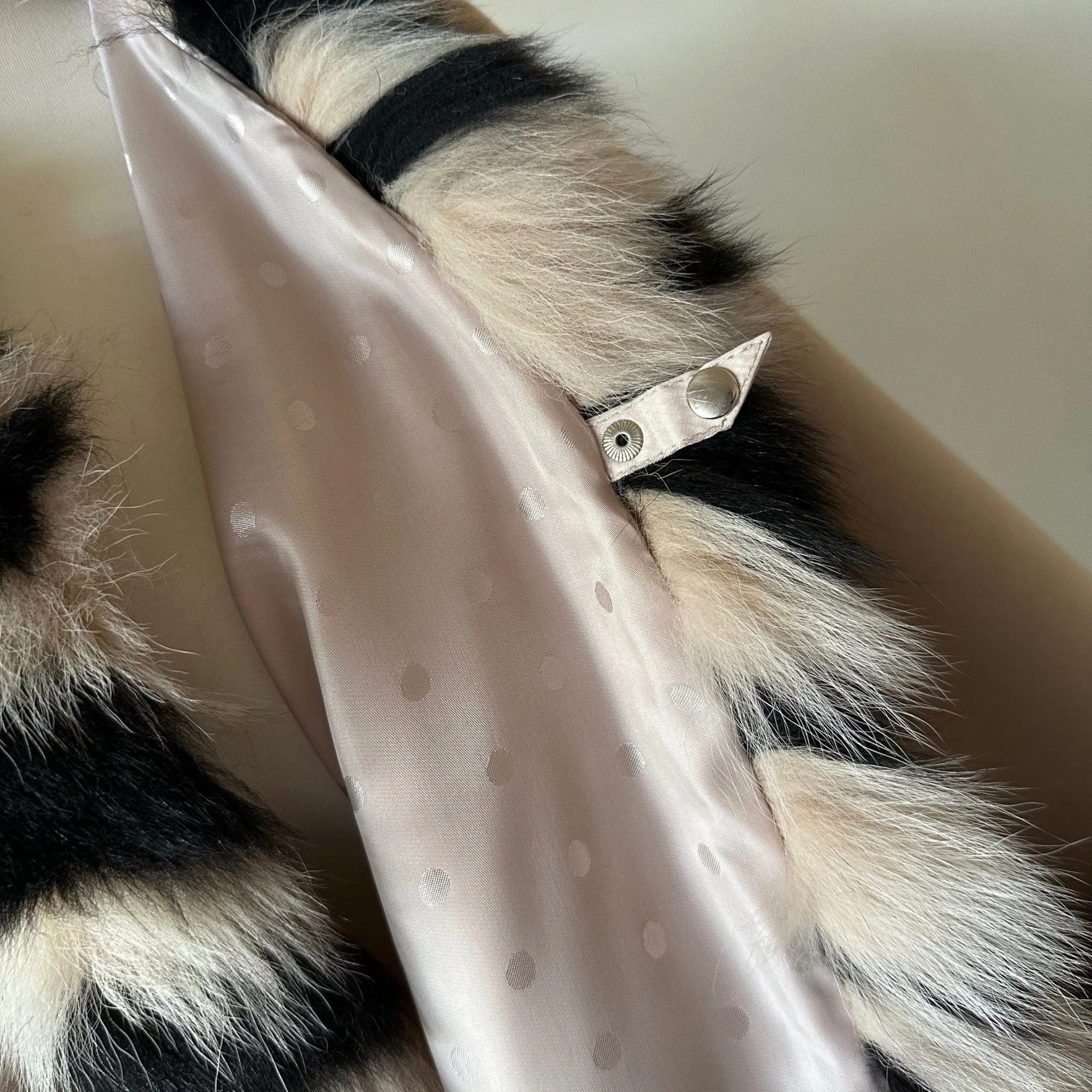 Women Beige Cape long Woolen blend and trim arctic fox fur