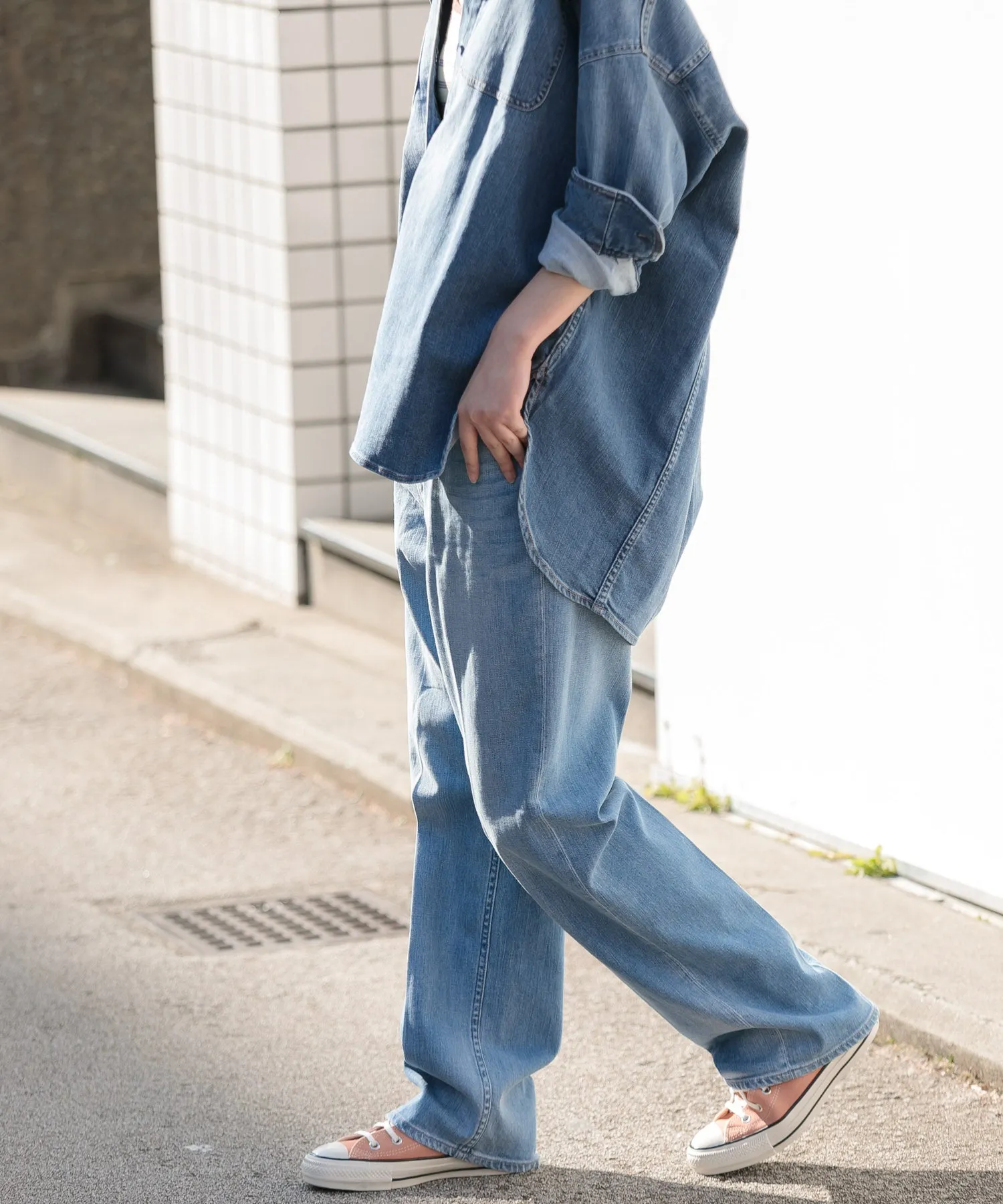 【WOMEN】Healthy denim Nuts Light Pocket